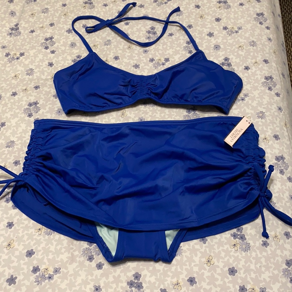 Victoria’s Secret bikini
